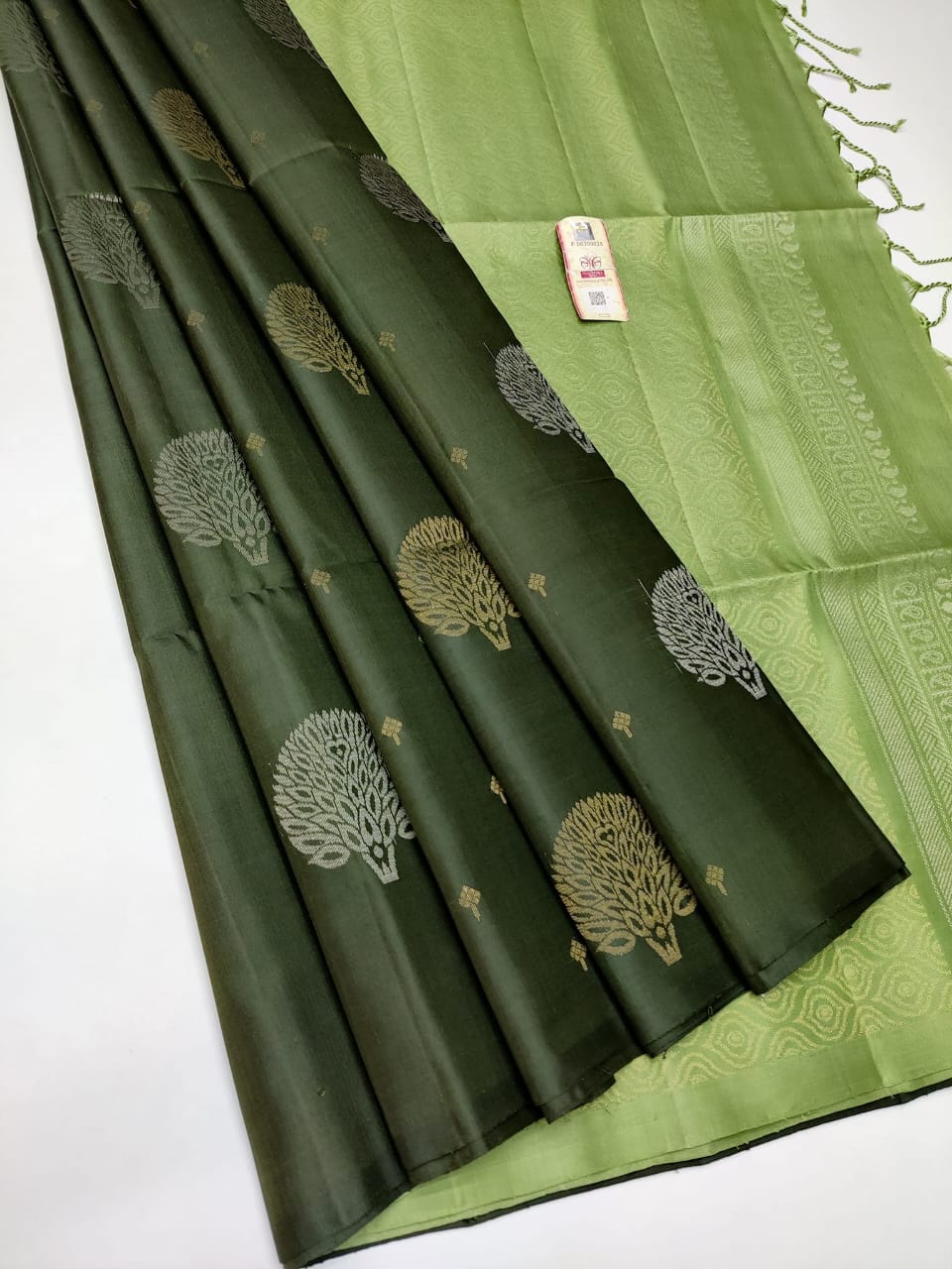 New Borderless Soft Lichi Kanchipuram Saree Catalog